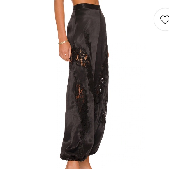 L'Academie Bauer Pant in Black - Picture 2 of 4